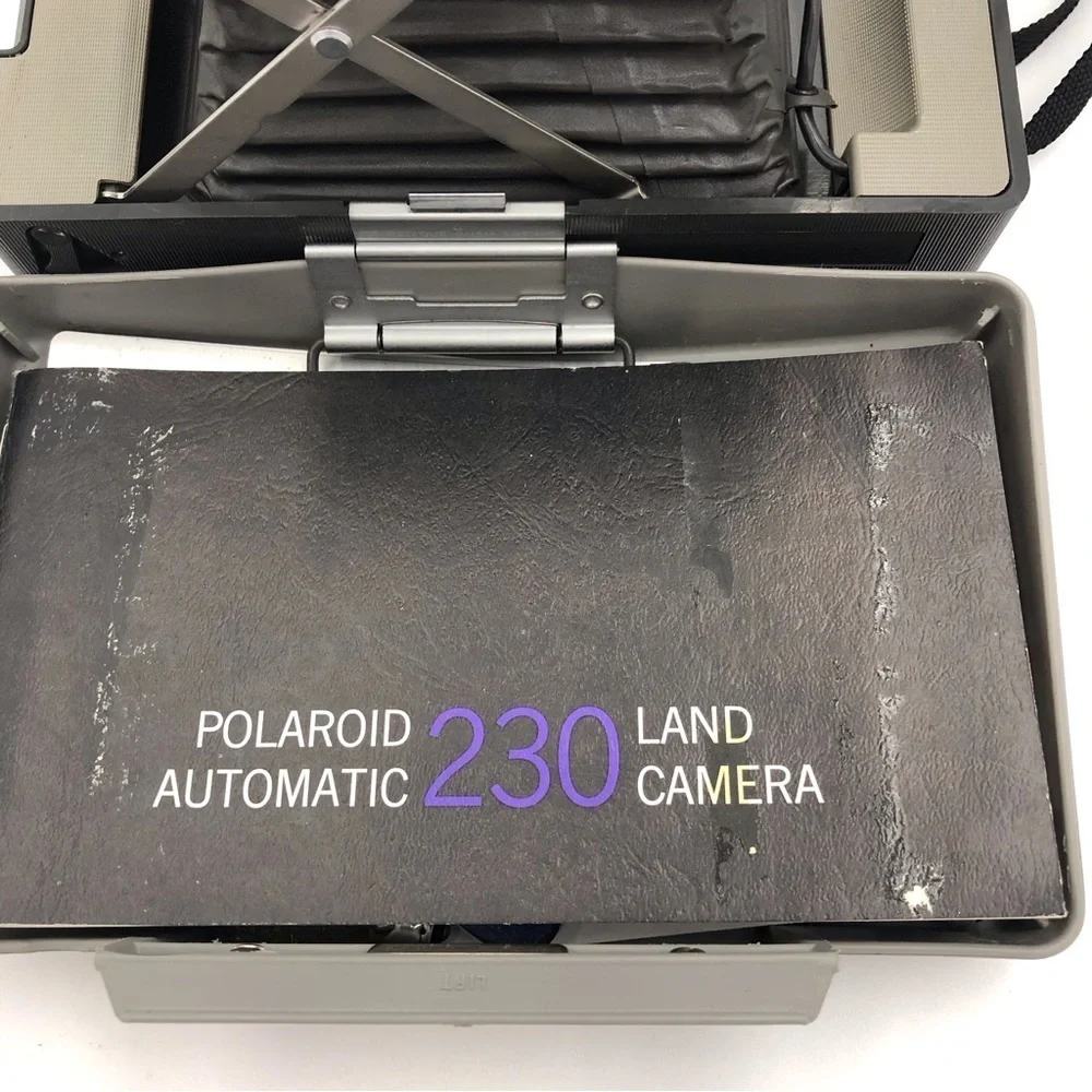 Vintage Polaroid 230 Land Camera